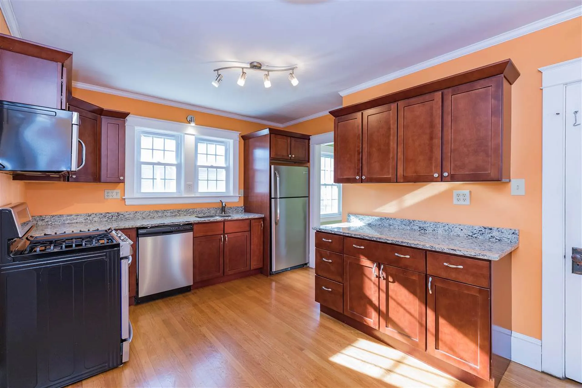 183 Mount Vernon Street Dover NH 03820