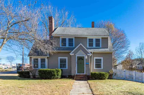 183 Mount Vernon Street Dover NH 03820