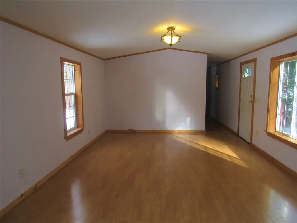 322 Oak Street Newport NH 03773