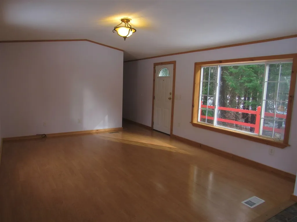 322 Oak Street Newport NH 03773