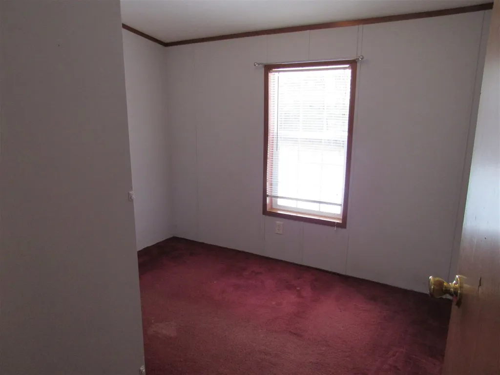 322 Oak Street Newport NH 03773
