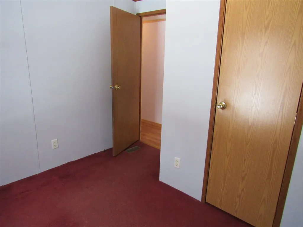 322 Oak Street Newport NH 03773