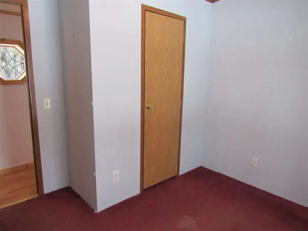 322 Oak Street Newport NH 03773