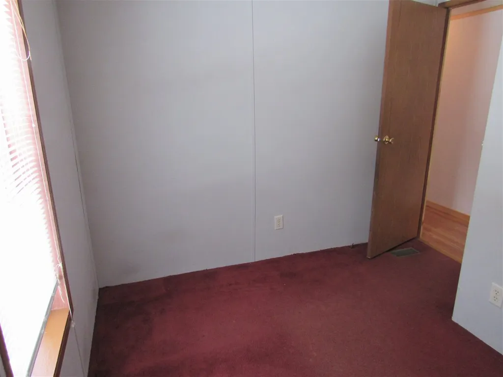 322 Oak Street Newport NH 03773