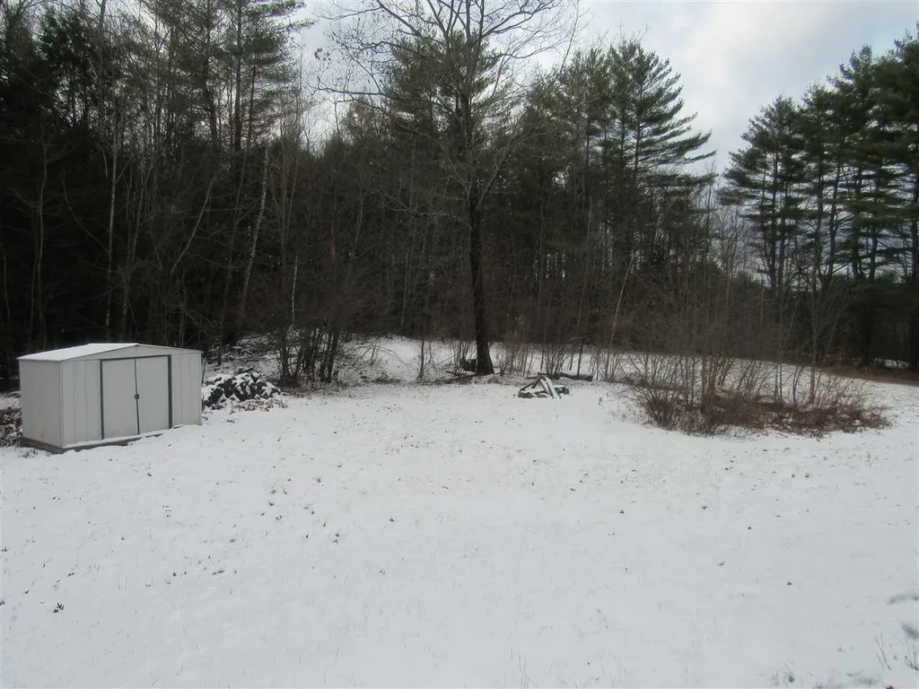322 Oak Street Newport NH 03773