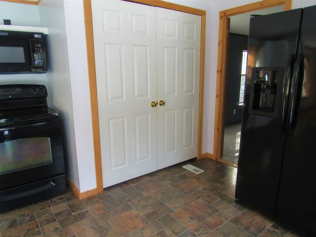 322 Oak Street Newport NH 03773