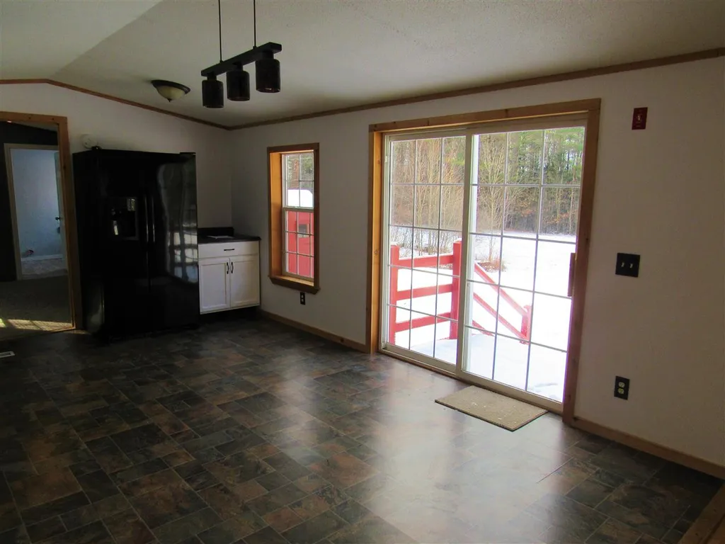 322 Oak Street Newport NH 03773