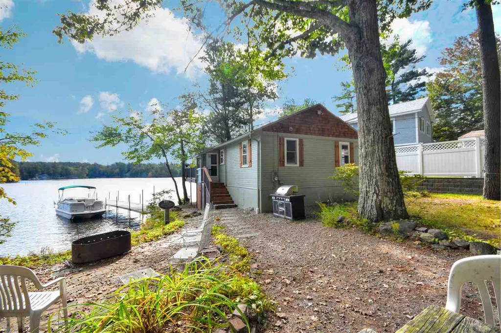 42 Dale Road Meredith NH 03253