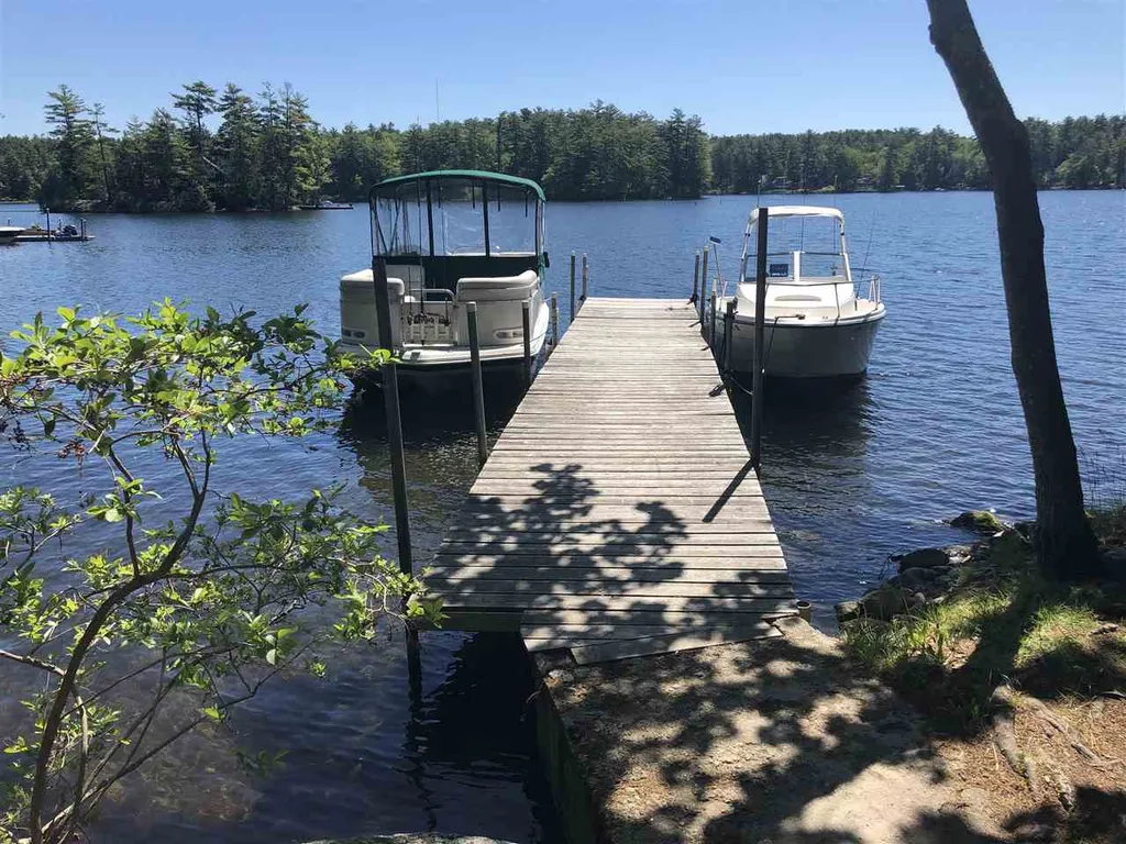 42 Dale Road Meredith NH 03253