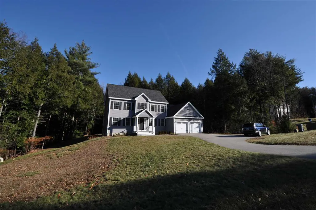 6 Rinny Lane Exeter NH 03833