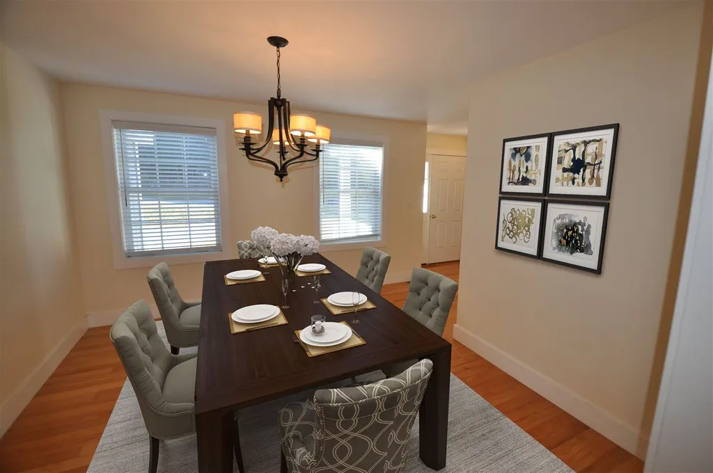 6 Rinny Lane Exeter NH 03833