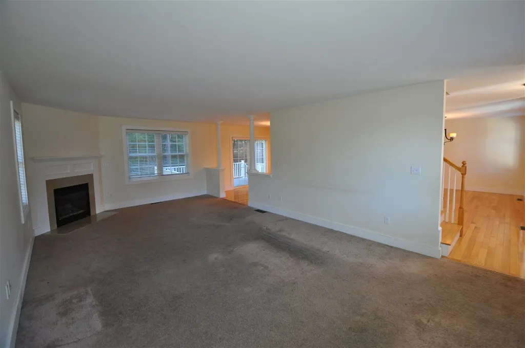 6 Rinny Lane Exeter NH 03833