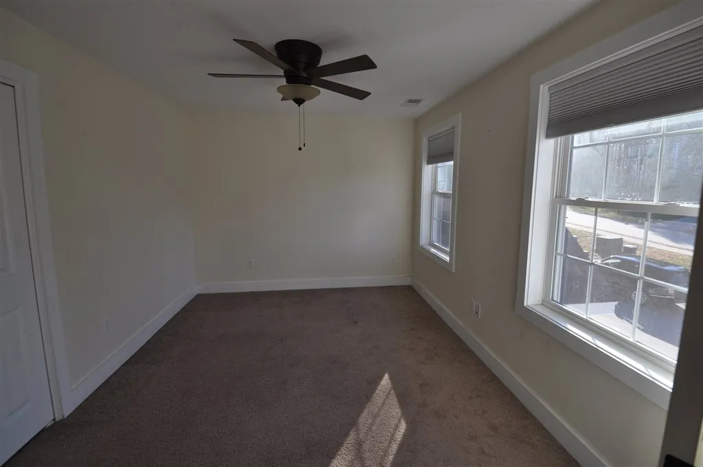6 Rinny Lane Exeter NH 03833