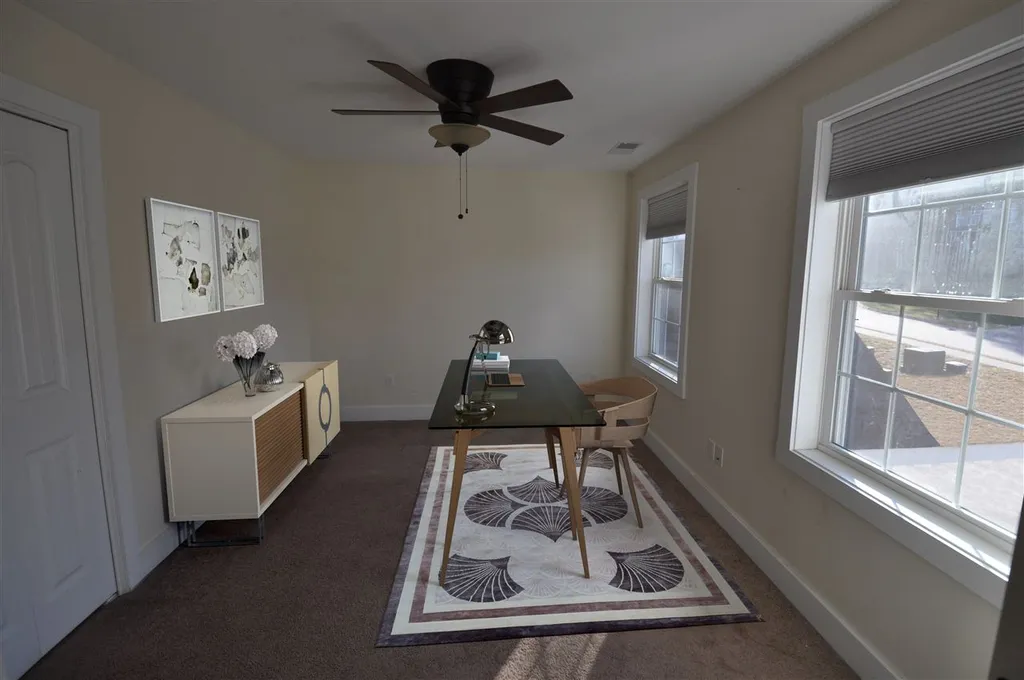 6 Rinny Lane Exeter NH 03833