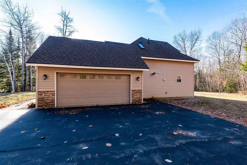 333 Grandview Road Conway NH 03818