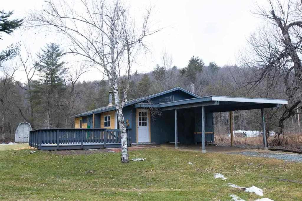 25 Powerhouse Road Chittenden VT 05737