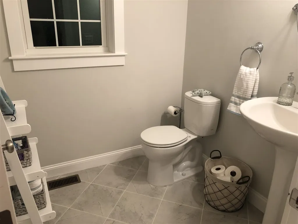 74 Village Place Drive Barrington NH 03825