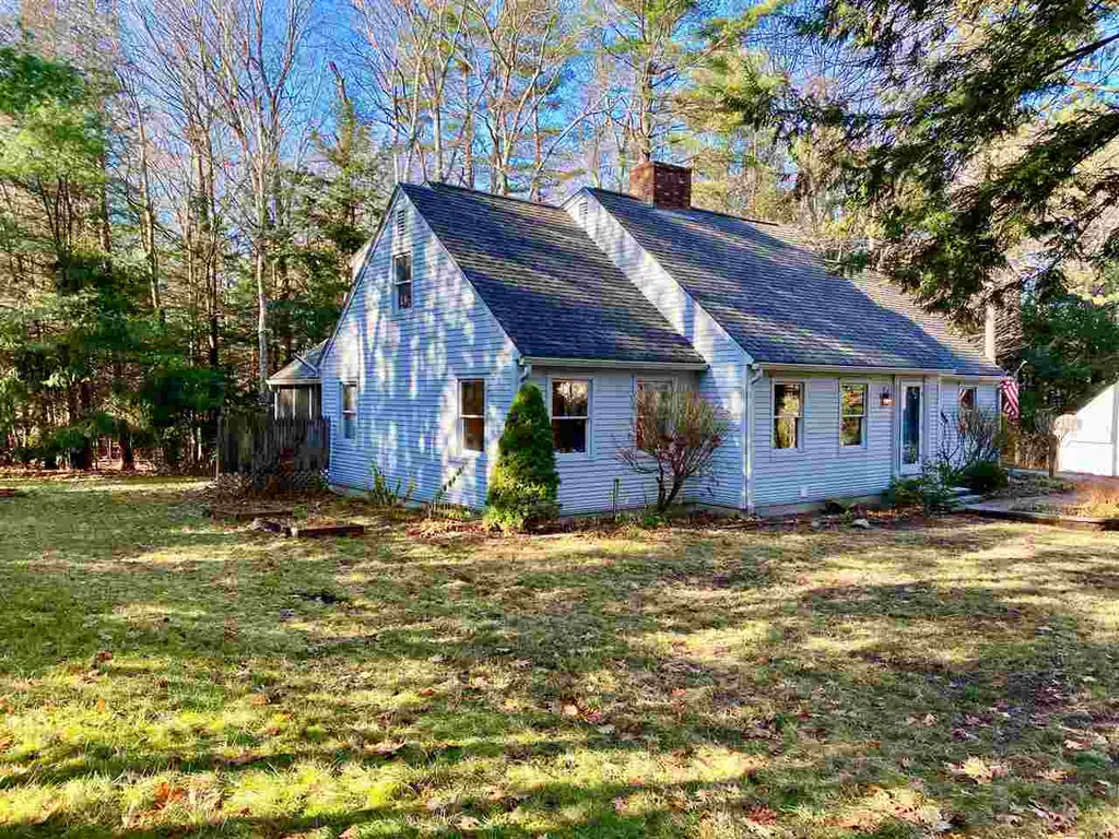 20 Penny Lane Laconia NH 03246