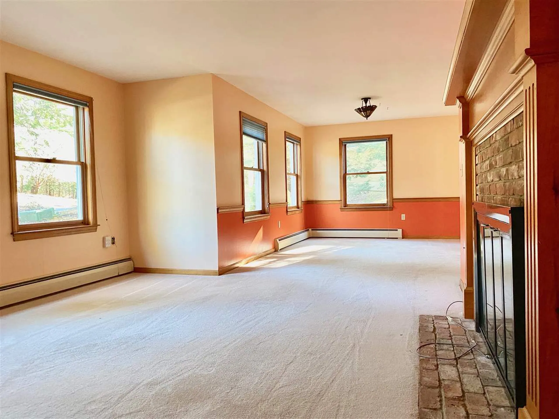 20 Penny Lane Laconia NH 03246