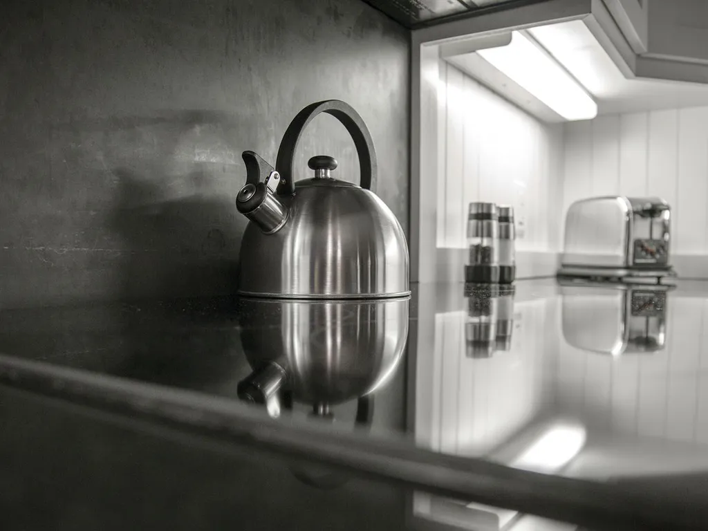 102 Forest 202 / I Drive Warren VT 05674