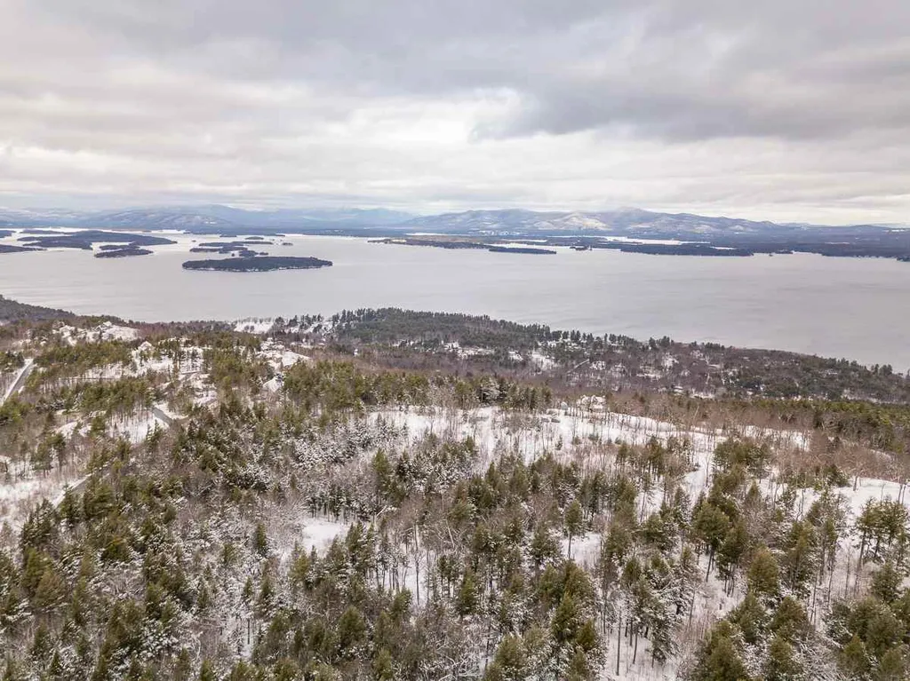 874 Cherry Valley Road & Trailview Drive Gilford NH 03249