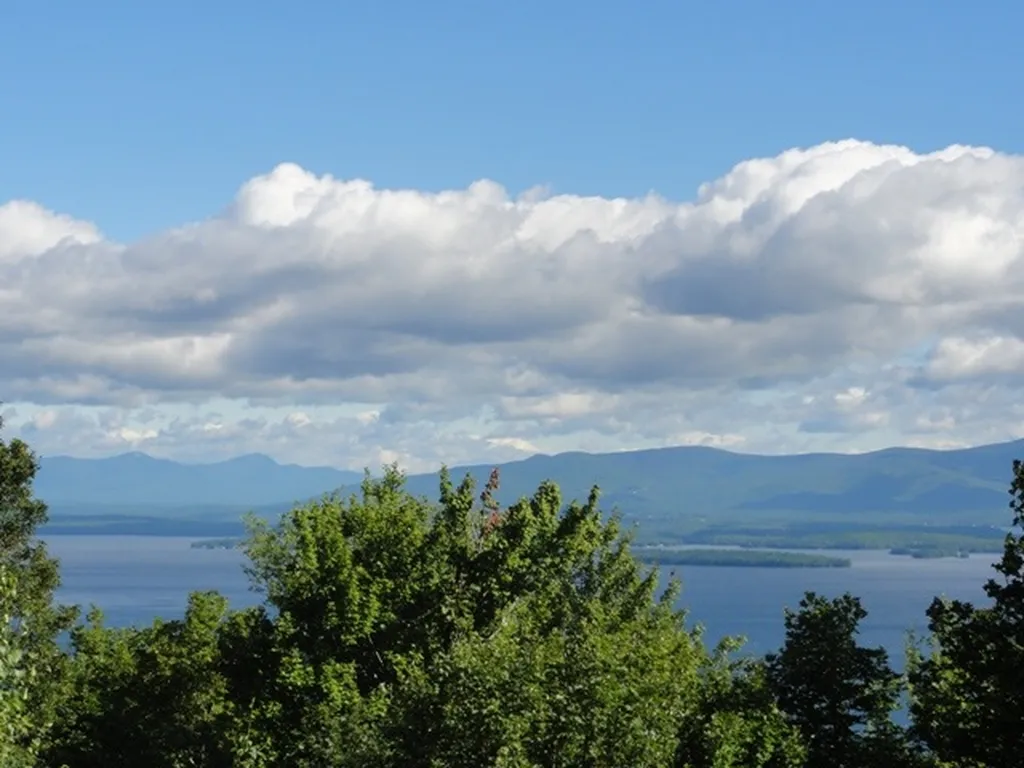 874 Cherry Valley Road & Trailview Drive Gilford NH 03249