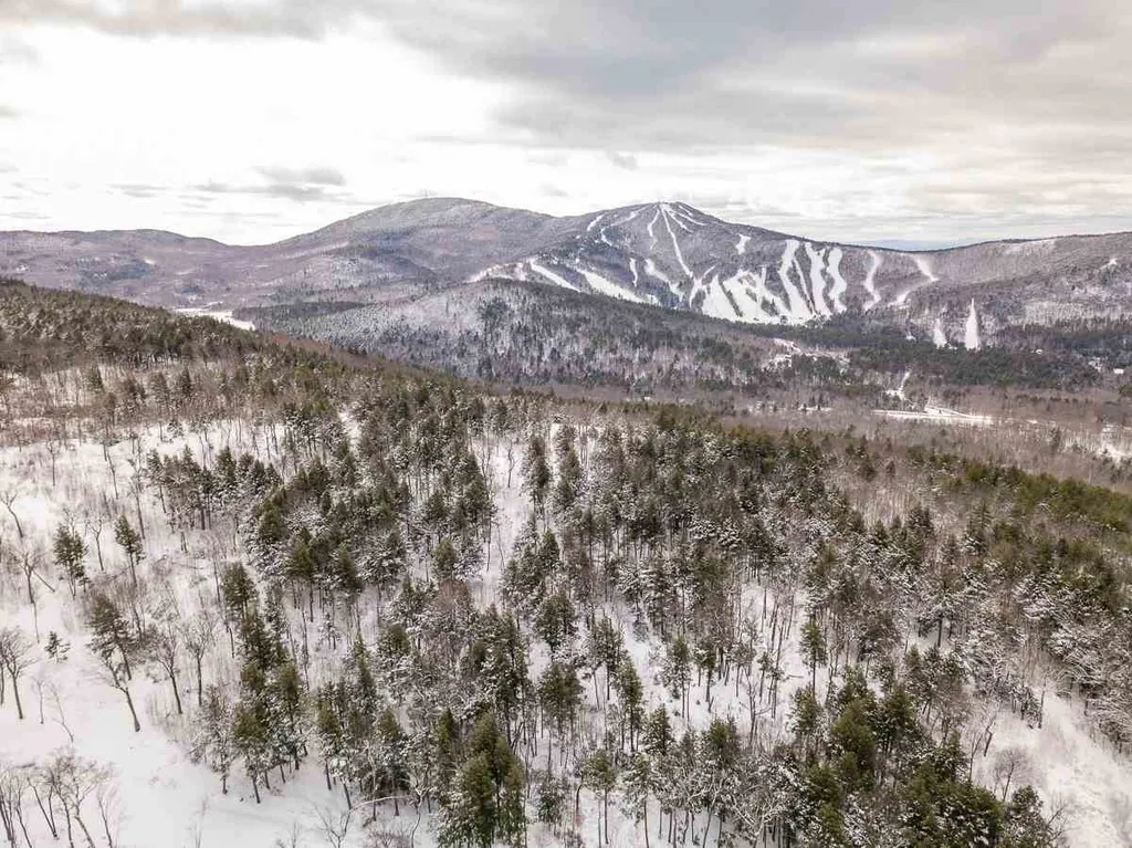 874 Cherry Valley Road & Trailview Drive Gilford NH 03249