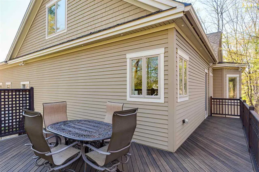 7 Riverside Drive Rochester NH 03867
