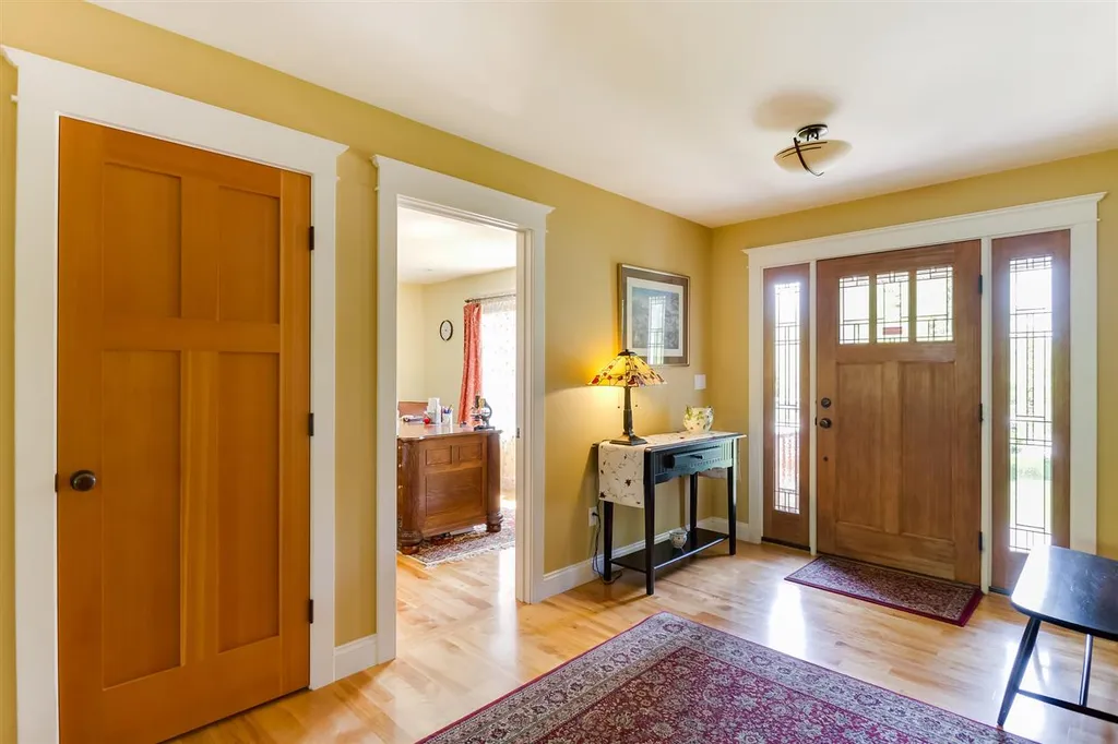 7 Riverside Drive Rochester NH 03867