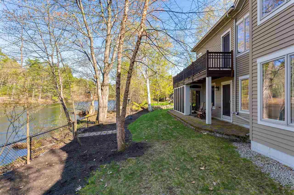 7 Riverside Drive Rochester NH 03867