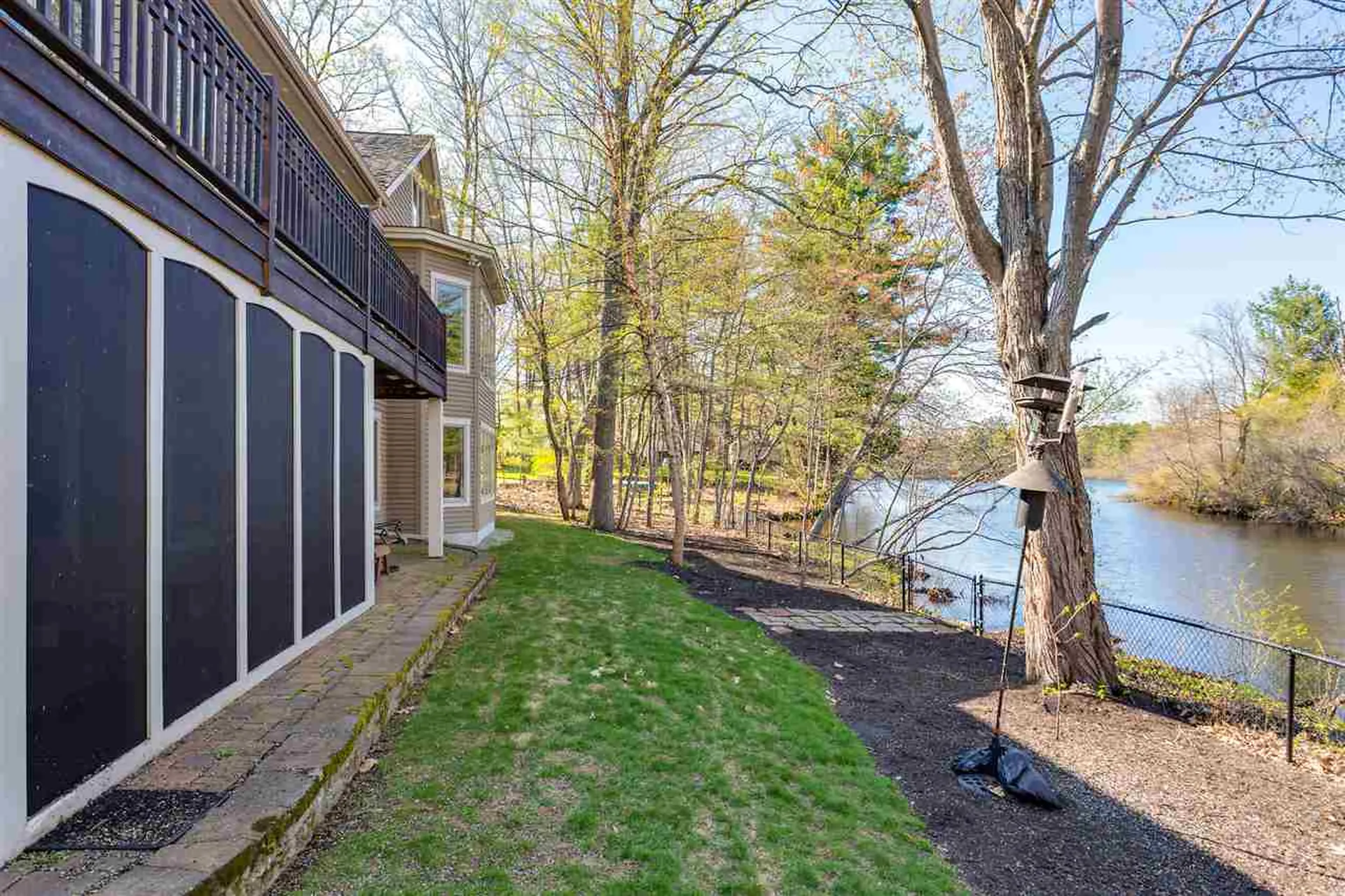 7 Riverside Drive Rochester NH 03867