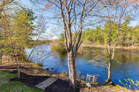 7 Riverside Drive Rochester NH 03867