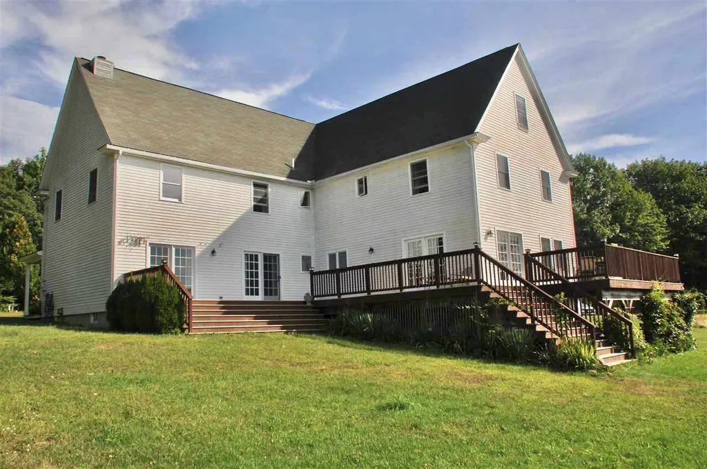 101 Morrill Road Canterbury NH 03224