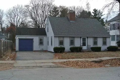 4 Broad Street Rochester NH 03867