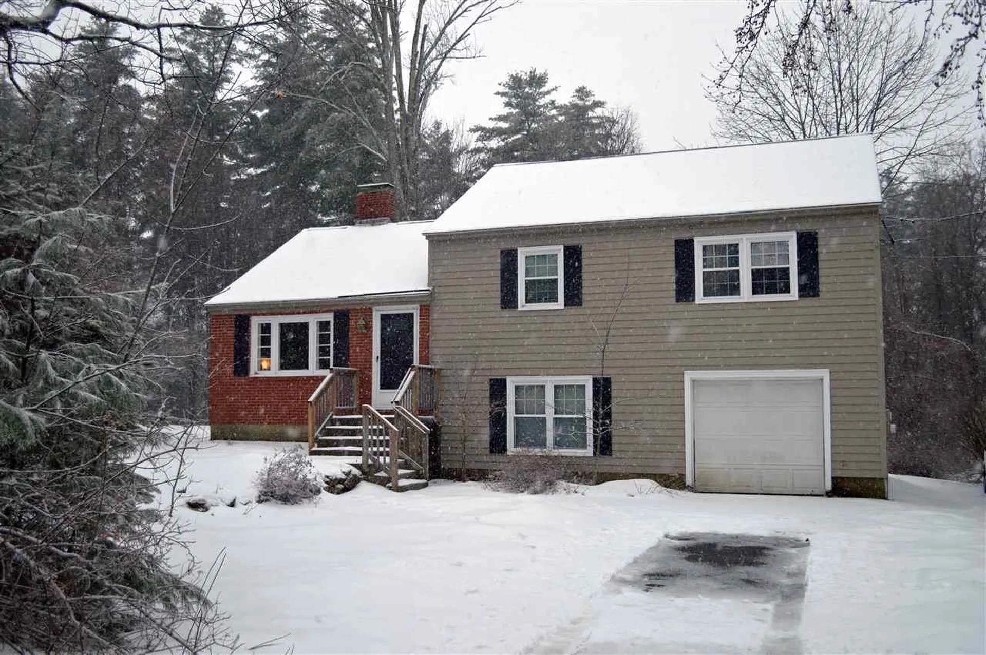 62 Rundlett Hill Road Bedford NH 03110