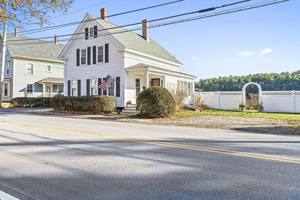 355 Main Street Amesbury MA 01913