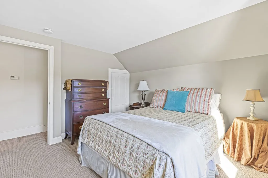 355 Main Street Amesbury MA 01913