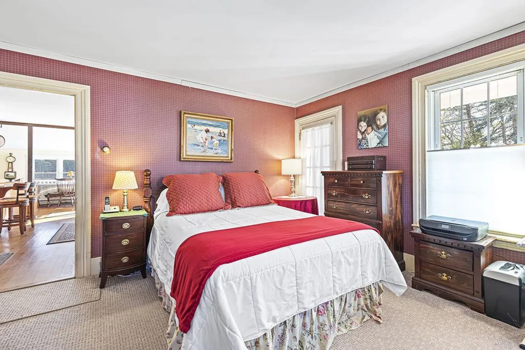 355 Main Street Amesbury MA 01913