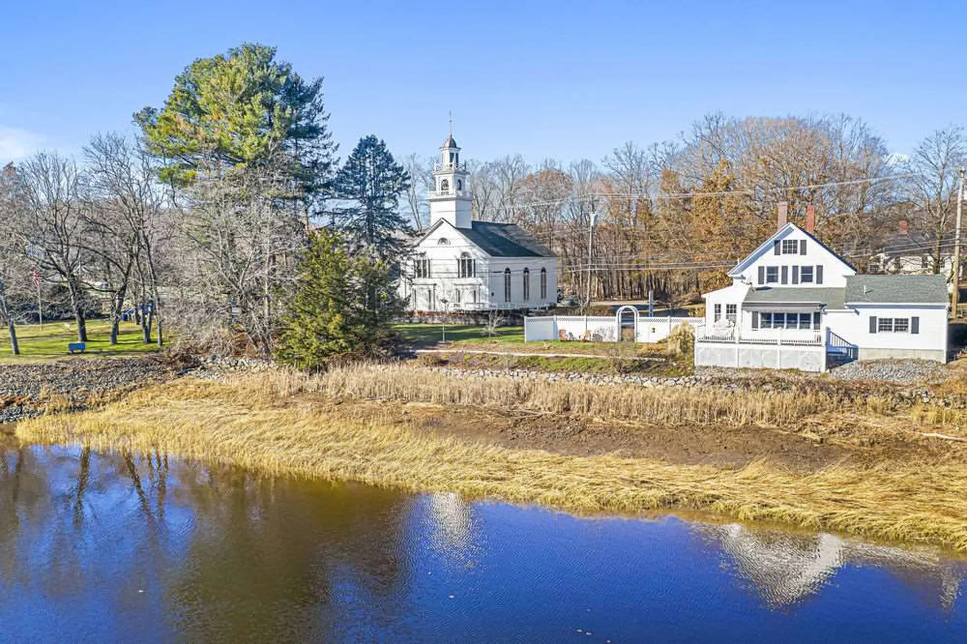 355 Main Street Amesbury MA 01913