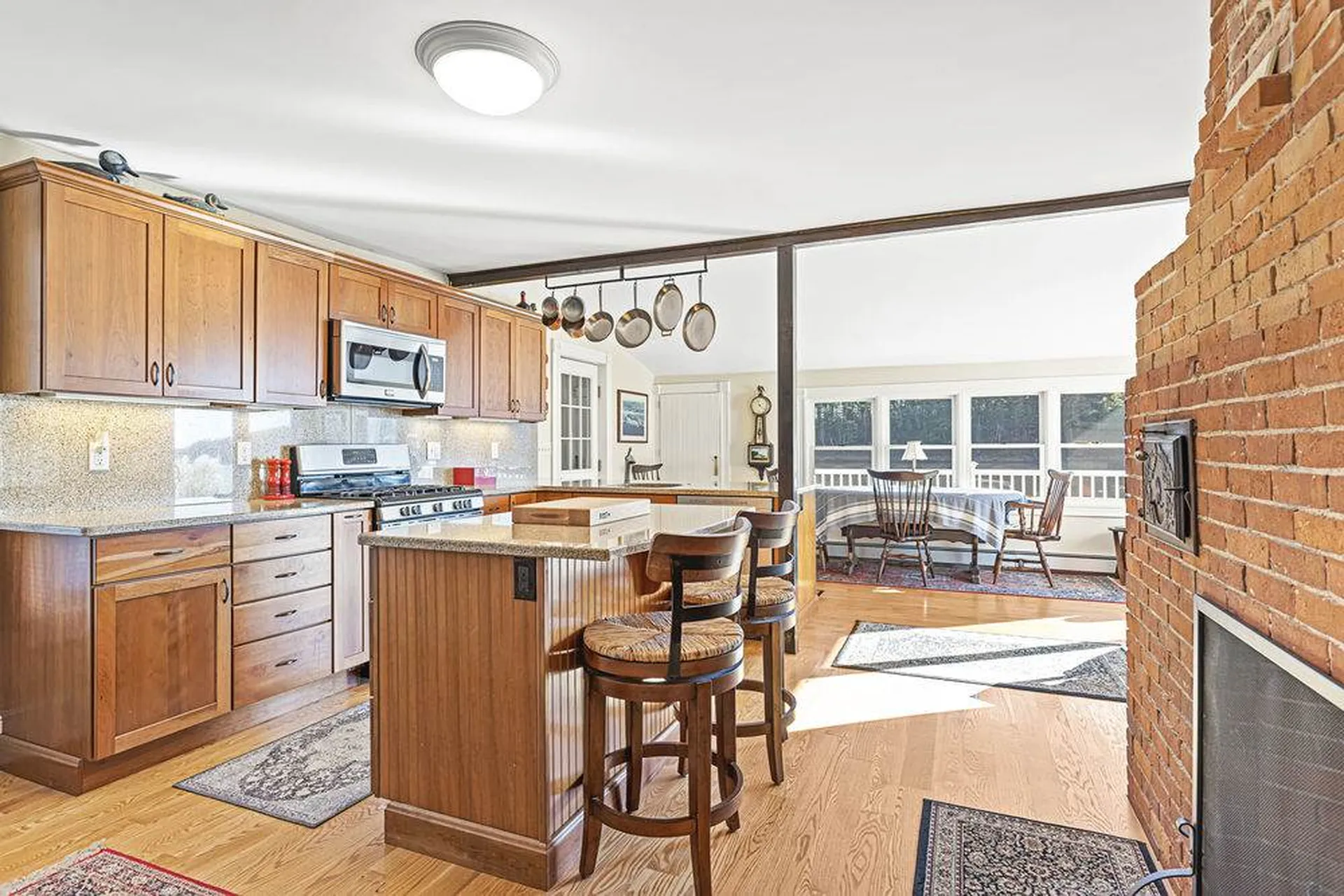 355 Main Street Amesbury MA 01913