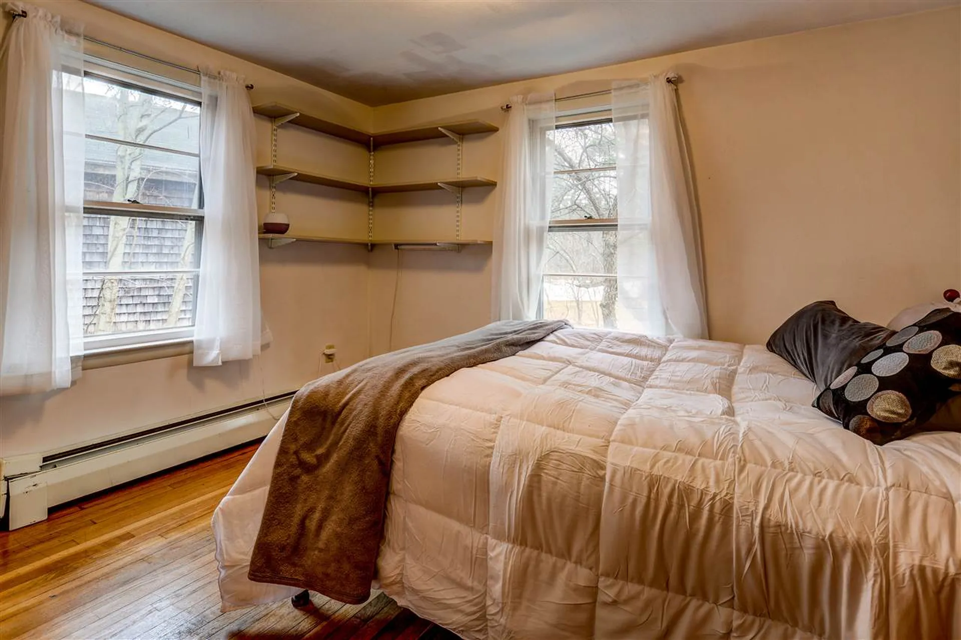 52 Old Dover Road Rochester NH 03867-3444