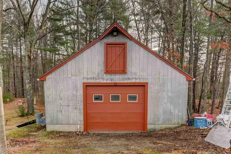 52 Old Dover Road Rochester NH 03867-3444
