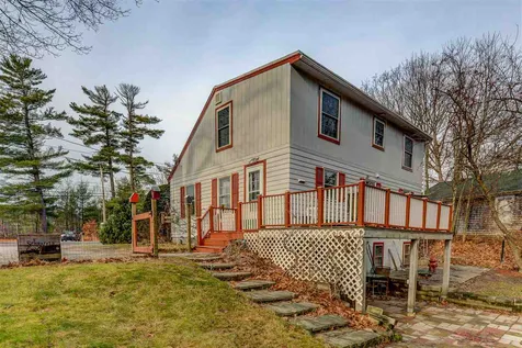 52 Old Dover Road Rochester NH 03867-3444
