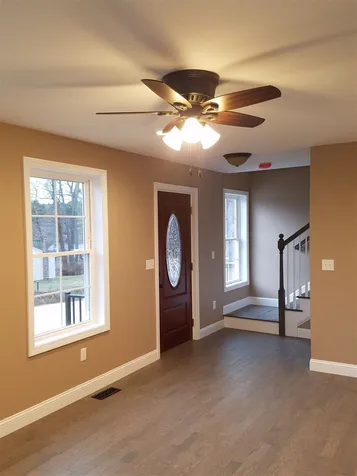 32 Dennison Avenue Salem NH 03079