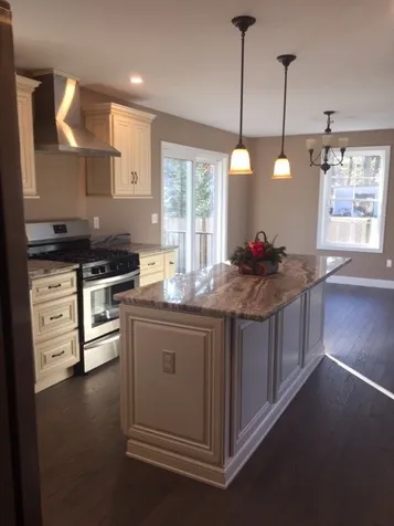 32 Dennison Avenue Salem NH 03079