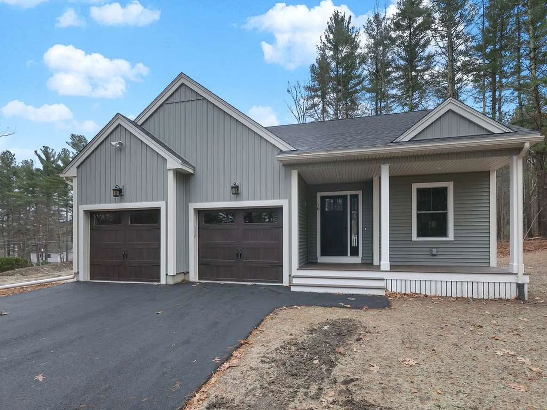 18 Smith Road Pelham NH 03076