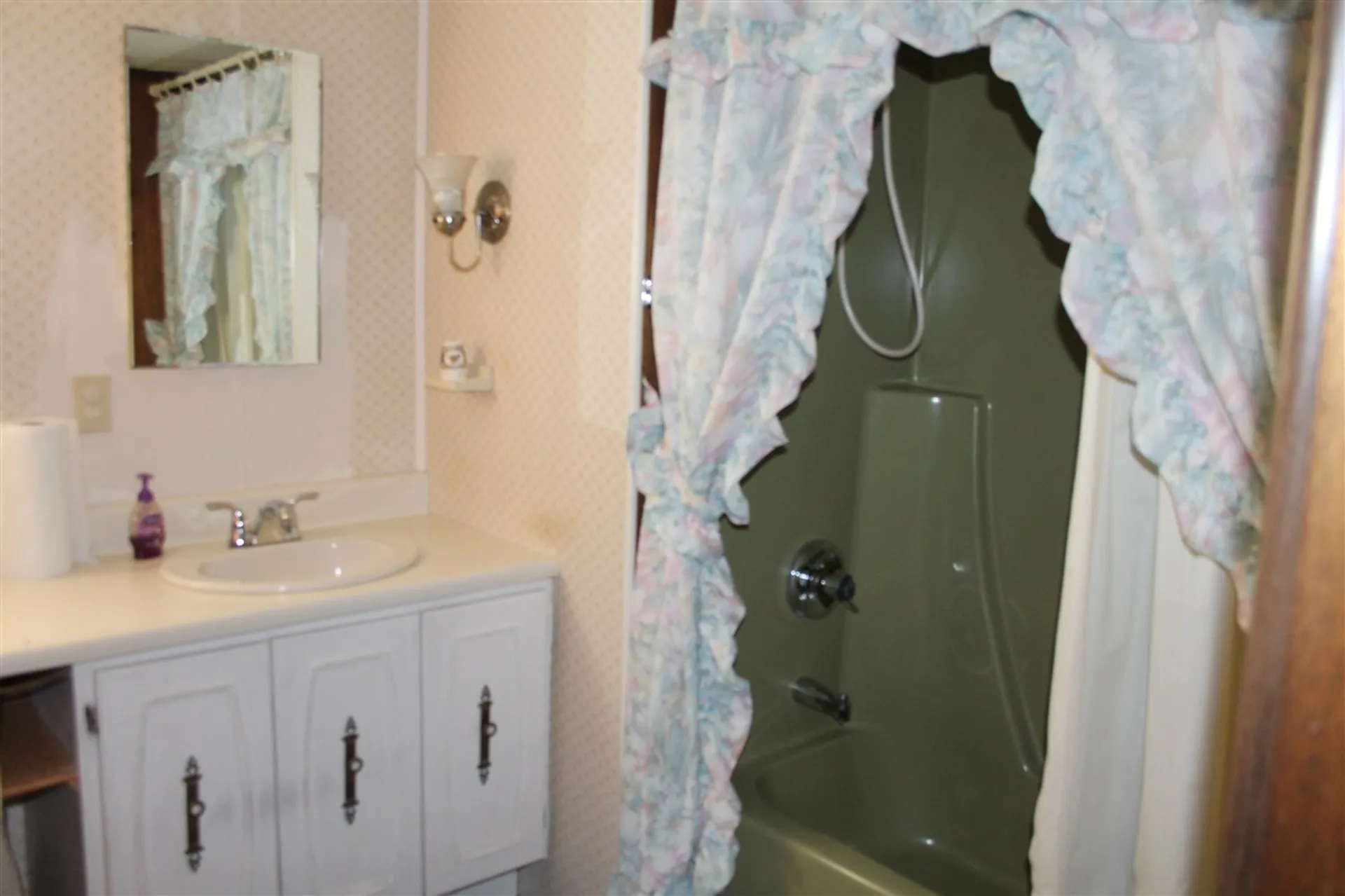 8 Shady Drive Gorham NH 03581