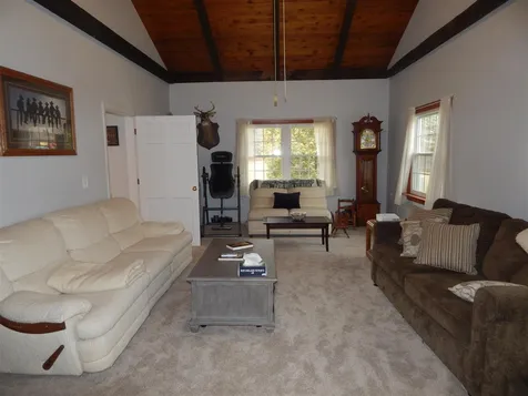 14 Summarsell Drive Hartland VT 05048