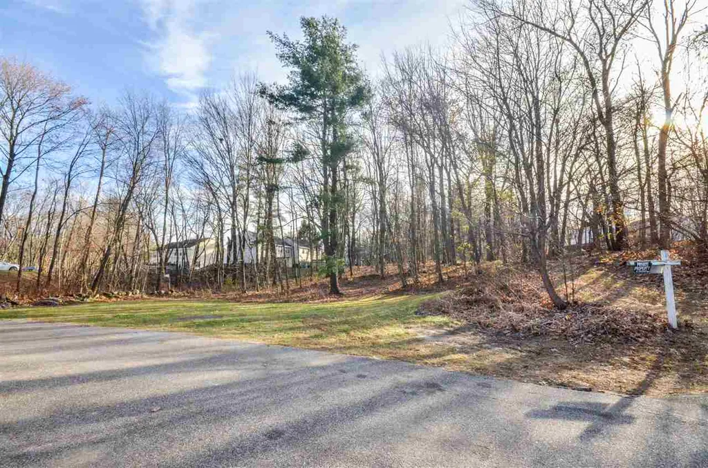 103 Elton Avenue Manchester NH 03109