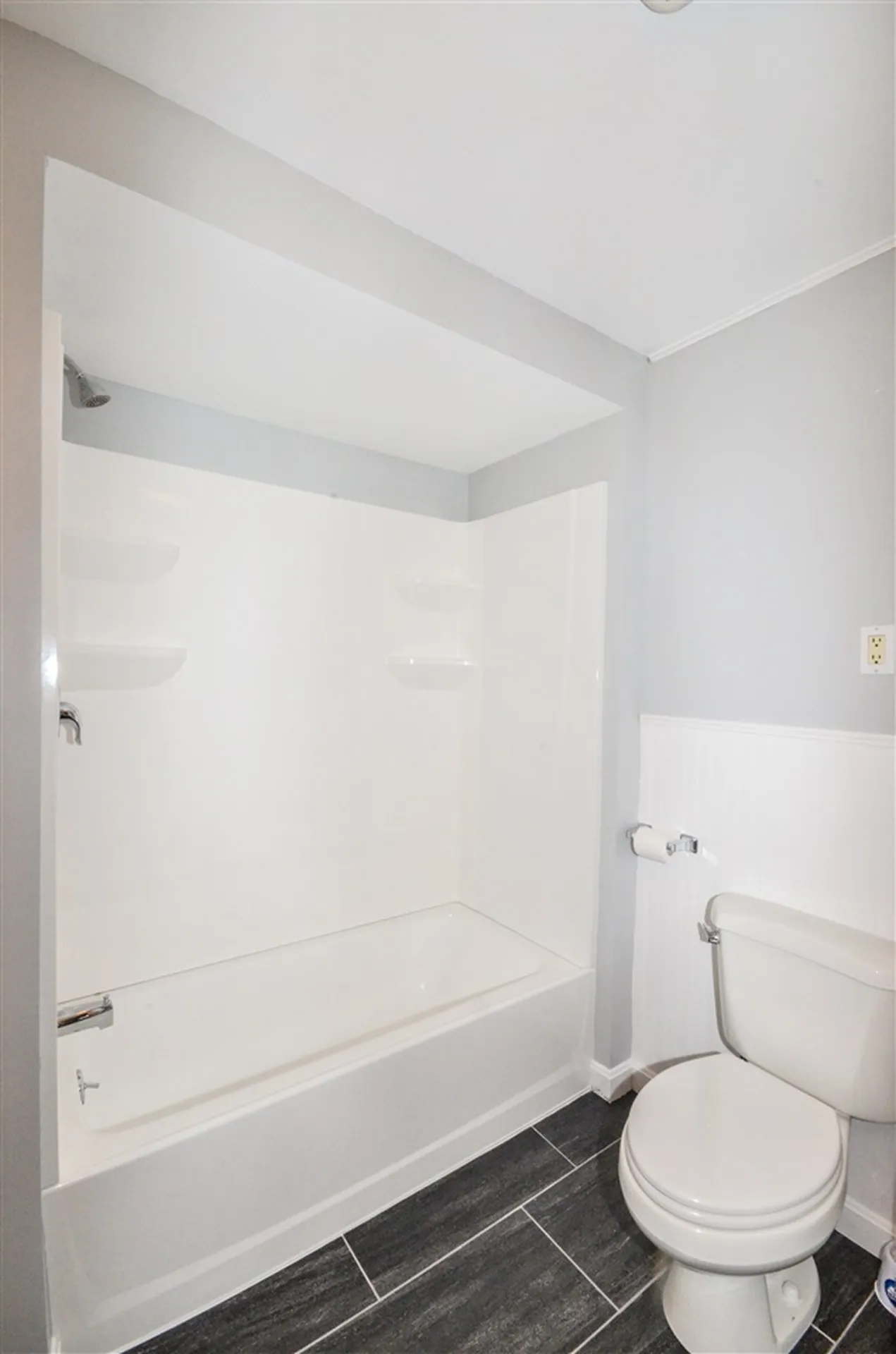 103 Elton Avenue Manchester NH 03109